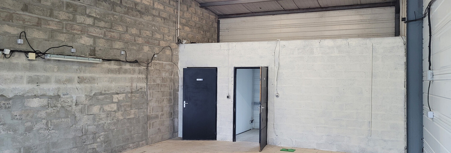 Commerce  70 m² à louer à Izon (33450)