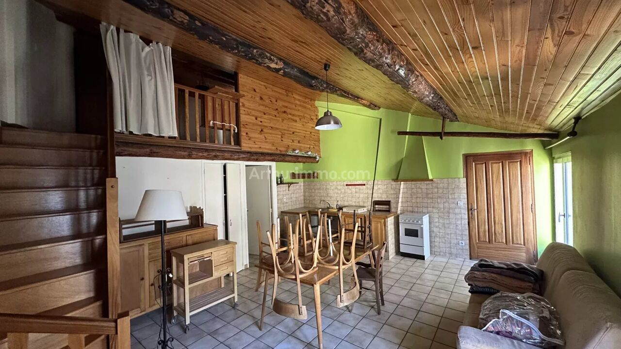 immeuble  pièces 220 m2 à vendre à Saint-André-les-Alpes (04170)