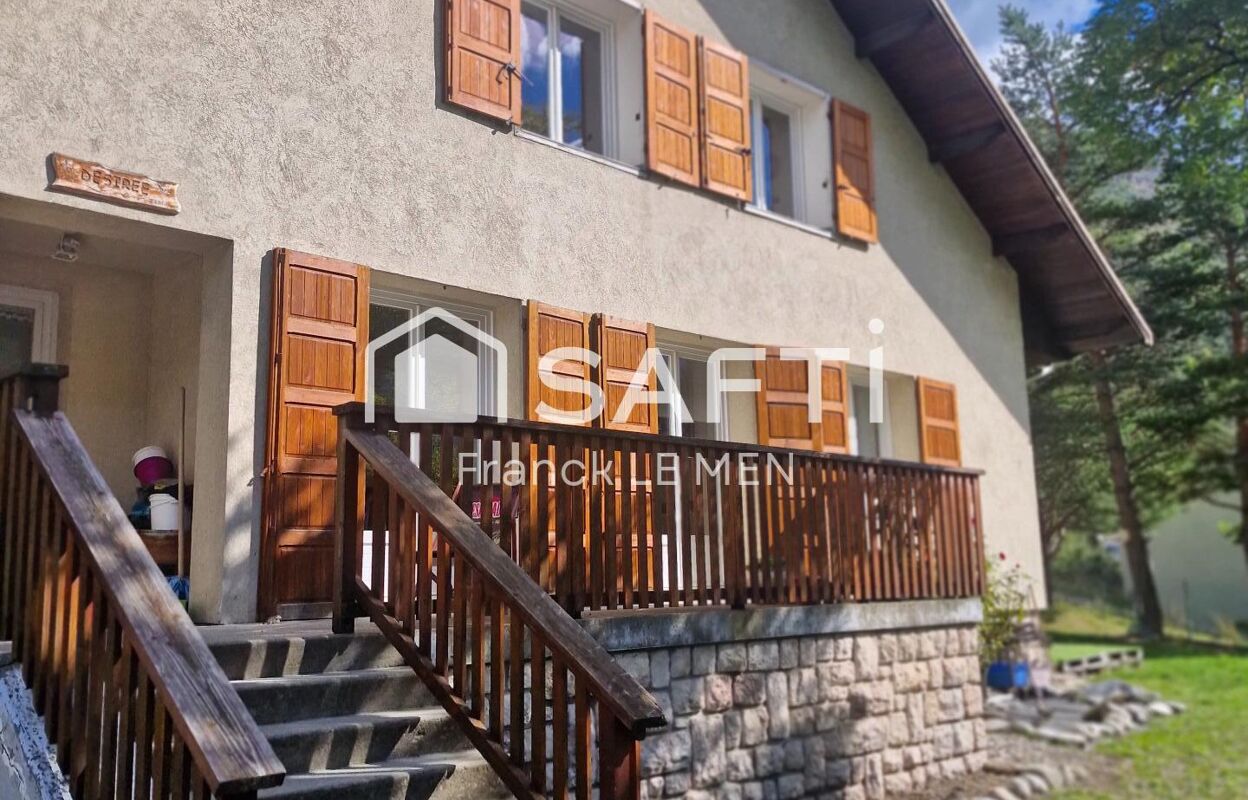 maison 5 pièces 150 m2 à vendre à L'Argentière-la-Bessée (05120)