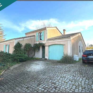 Maison 5 pièces 140 m²