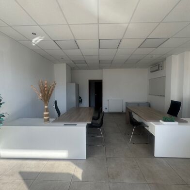 Commerce 14 pièces 765000 €