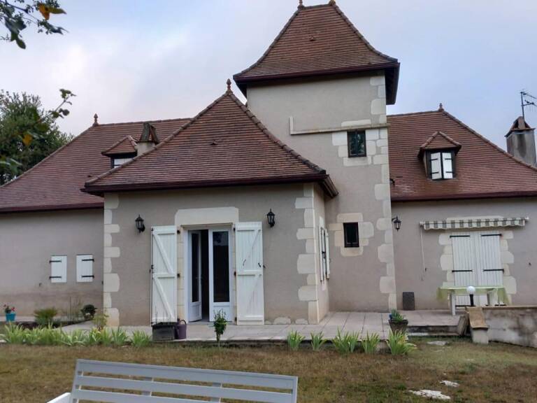 Cahors à 10 mn , confortable propriété sur terrain de 1 ha — photo 1