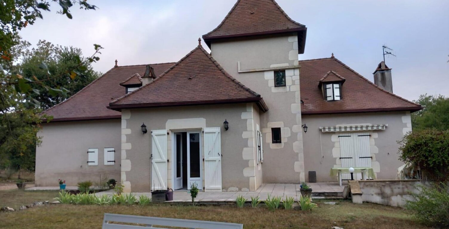 Cahors à 10 mn , confortable propriété sur terrain de 1 ha — photo 1