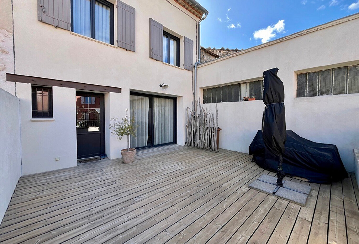 Maison contemporaine de 90m² avec terrasse - Le Thor — photo 1
