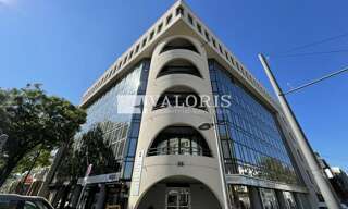 Bureau  2130 m² à louer à Lyon 7 (69007)