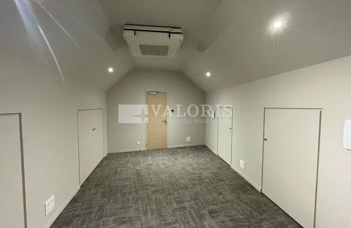 BUREAUX à LOUER — photo 3