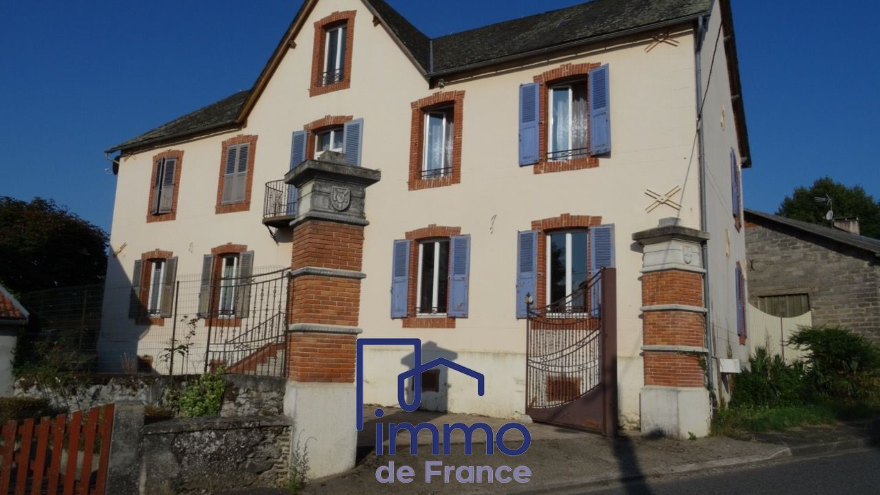 maison 9 pièces 316 m2 à vendre à La Salvetat-Peyralès (12440)