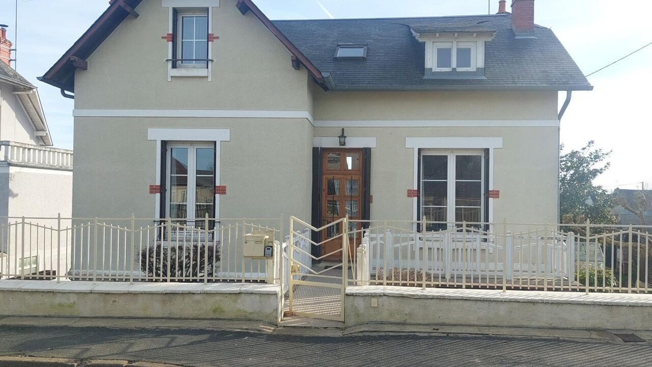 maison 5 pièces 125 m2 à vendre à Dun-sur-Auron (18130)