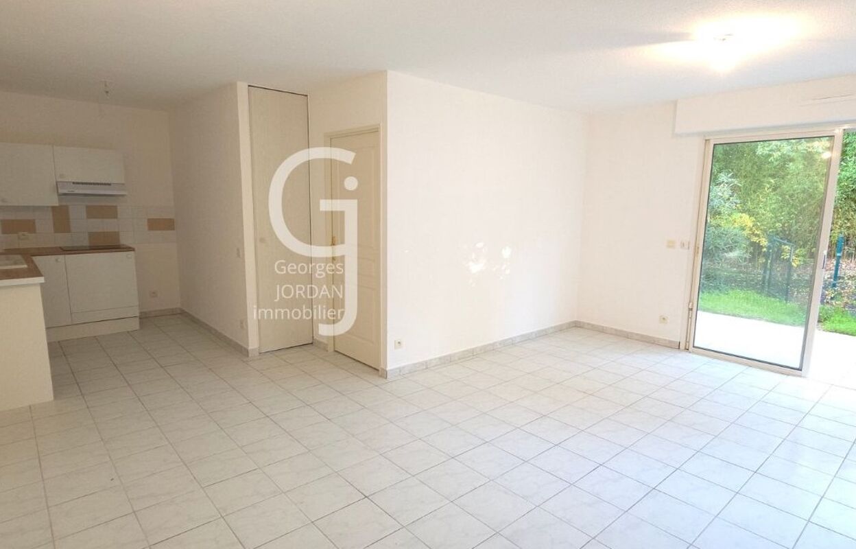 appartement 3 pièces 64 m2 à vendre à Saint-Raphaël (83530)