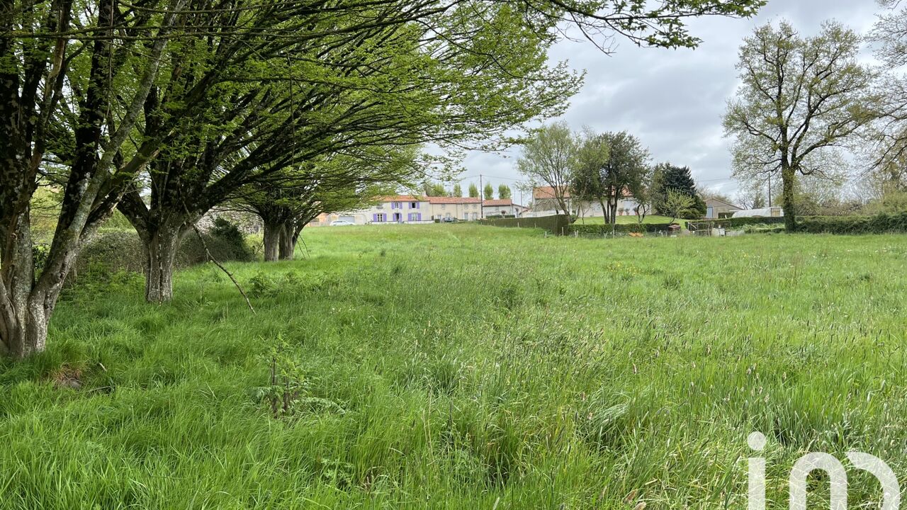 terrain  pièces 7268 m2 à vendre à La Forêt-sur-Sèvre (79380)