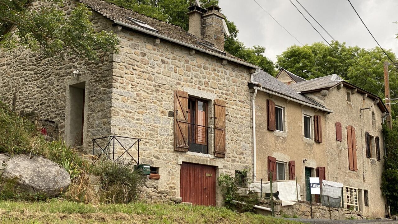 maison 10 pièces 178 m2 à vendre à Monts-de-Randon (48700)