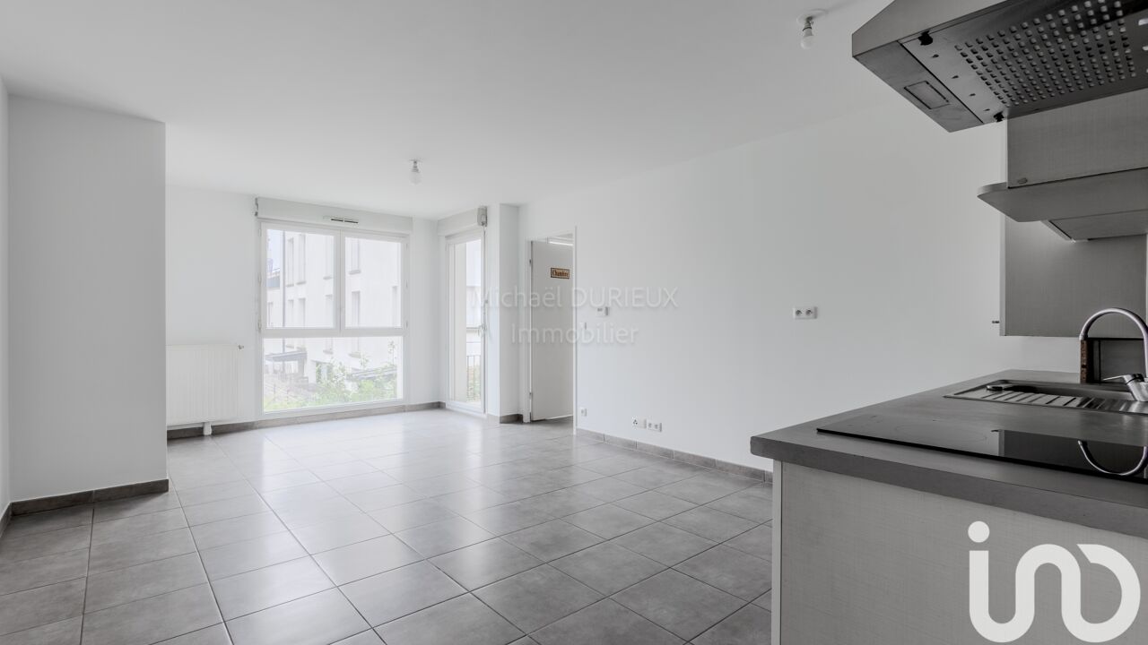 appartement 2 pièces 45 m2 à vendre à Romainville (93230)