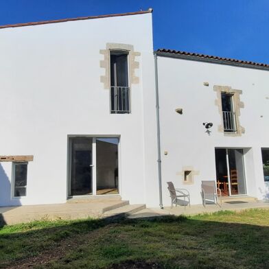 Maison 8 pièces 692500 €