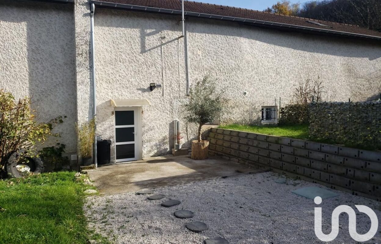 maison 5 pièces 99 m2 à vendre à Saint-Chef (38890)