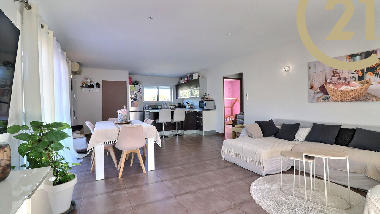 appartement 3 pièces 70 m2 à vendre à Fréjus (83600)