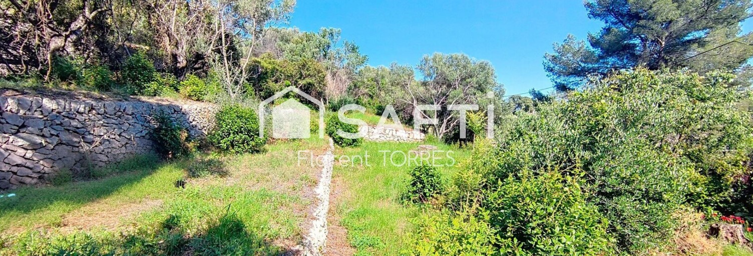 Terrain  1027 m² à vendre à Ollioules (83190)