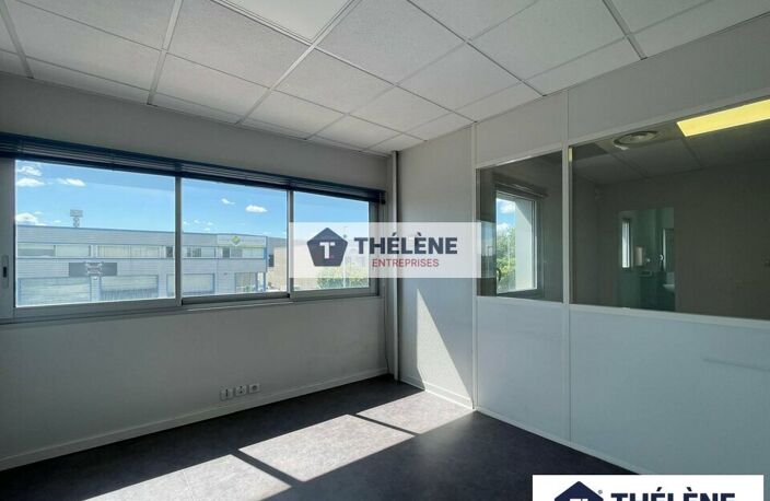 BUREAUX  à VENDRE — photo 3