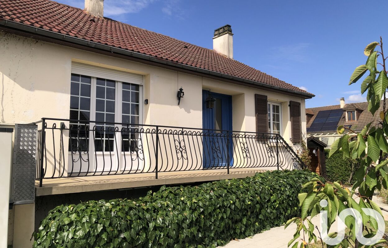 maison 6 pièces 110 m2 à vendre à Évron (53600)