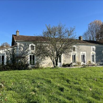 Maison 8 pièces 205 m²