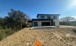 Maison 6 Pièces 129 m² à vendre à Châteauneuf-du-Rhône (26780)
