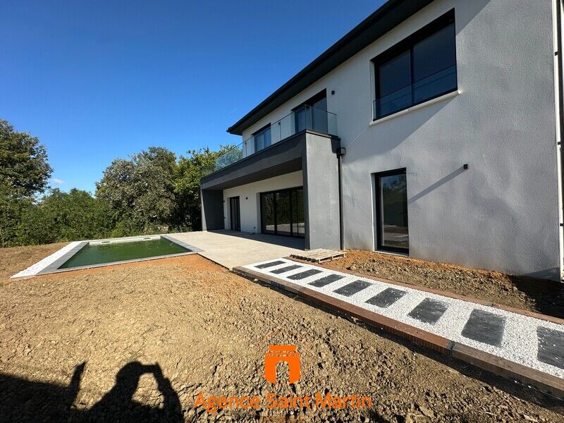 Villa / Maison  T6 à vendre Malataverne 26780