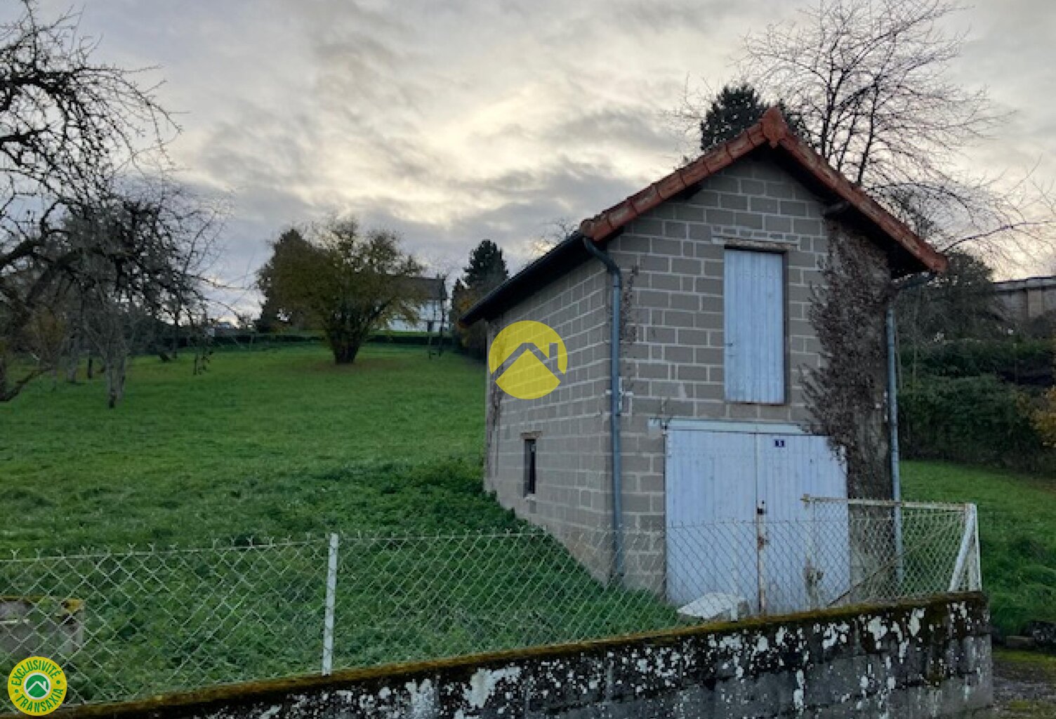 Terrain à bâtir de 2164 m² — photo 1