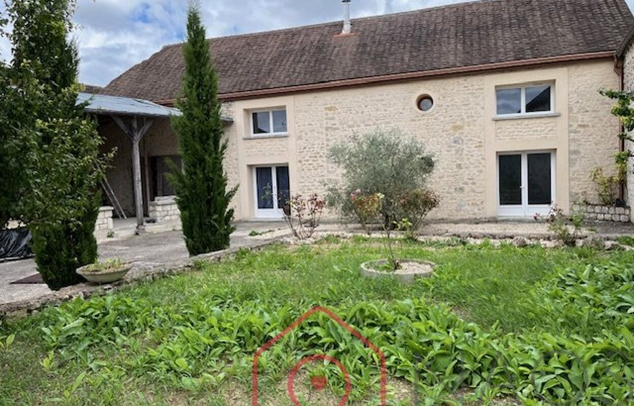 maison 7 pièces 180 m2 à vendre à Puiseaux (45390)