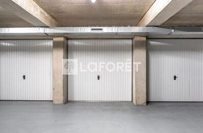 vente garage 14 000 € à proximité de Gardanne (13120)