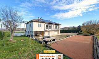 Maison 9 Pièces 174 m² à vendre à Le Coteau (42120)