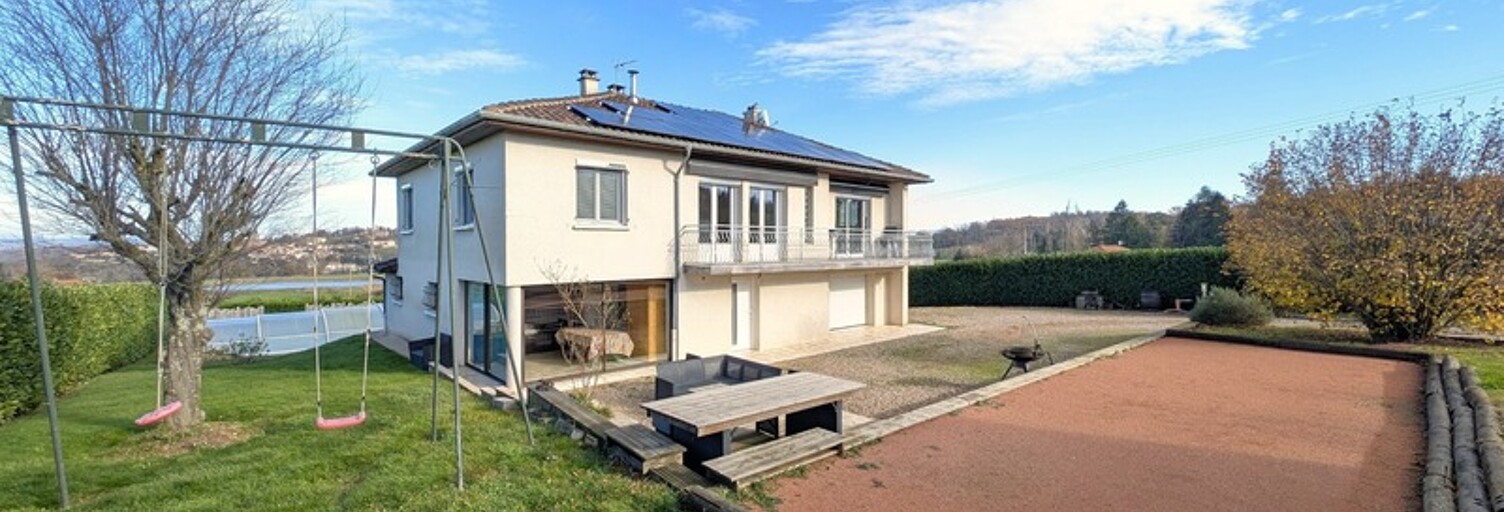 Maison 9 Pièces 174 m² à vendre à Le Coteau (42120)