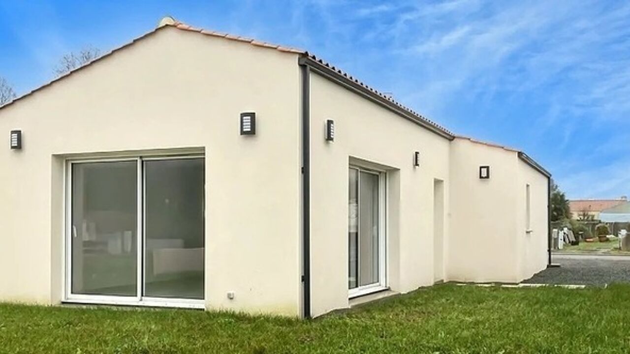 maison 3 pièces 80 m2 à vendre à Bois-de-Céné (85710)