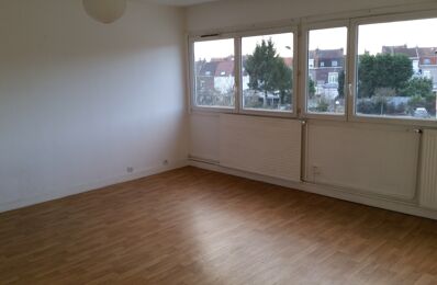 location appartement 895 € CC /mois à proximité de Templemars (59175)