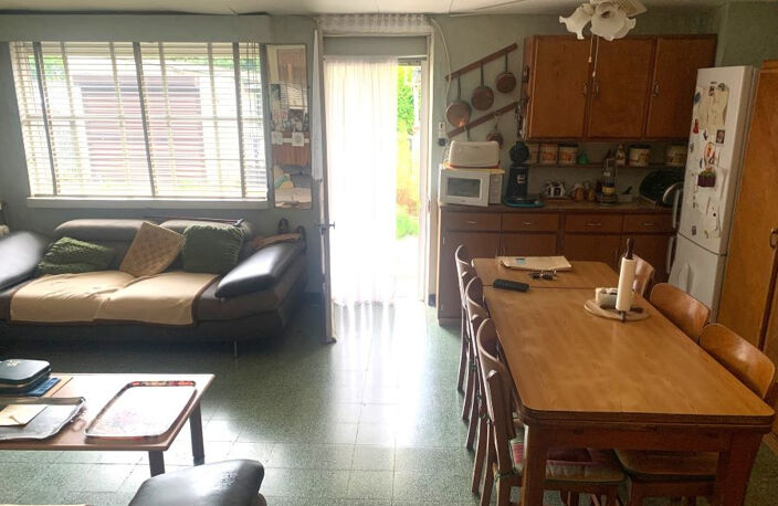 Maison semi individuelle à rénover avec garage, bâtie sur un — photo 3