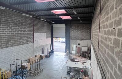 location local industriel 4 500 € CC /mois à proximité de Le Thillay (95500)