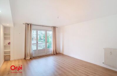 location appartement 1 400 € CC /mois à proximité de Saint-Julien-de-Concelles (44450)