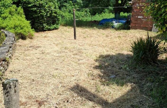 SAINT-AMANS-SOULT MAISON AVEC JARDIN ET GARAGE — photo 2