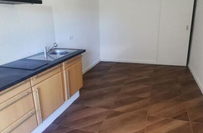 location appartement 320 € CC /mois à proximité de Puget-sur-Argens (83480)