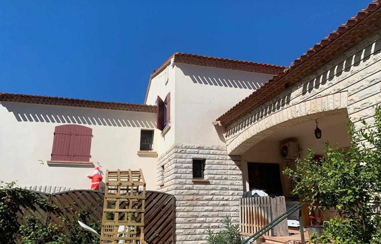 maison 7 pièces 180 m2 à vendre à Arles (13200)