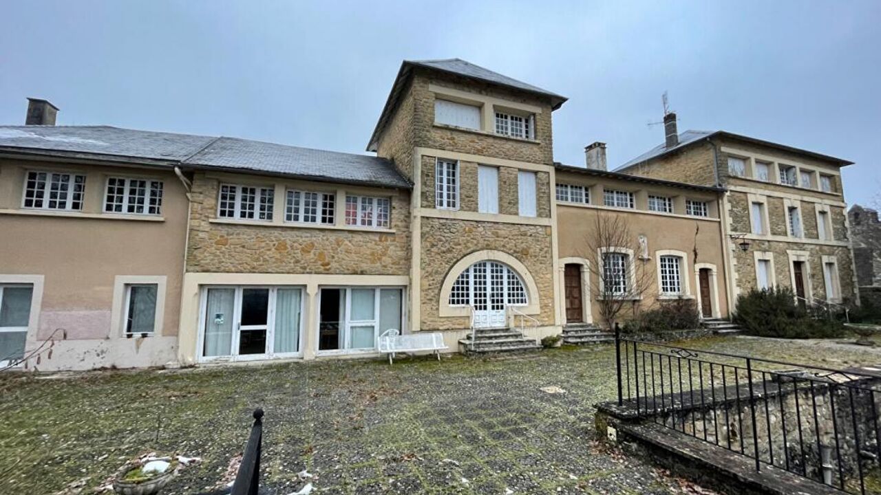 maison 21 pièces 555 m2 à vendre à Sarlat-la-Canéda (24200)