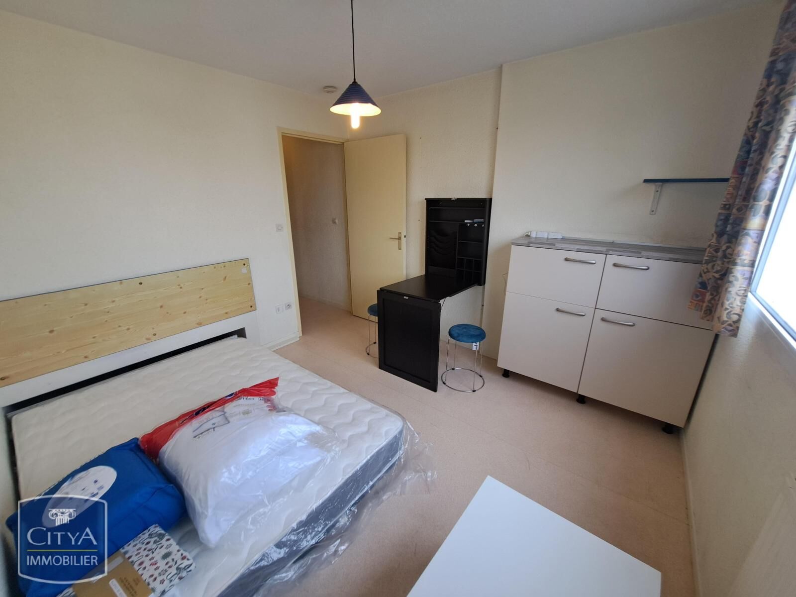 Appartement 1 pièces  à louer Royan 17200