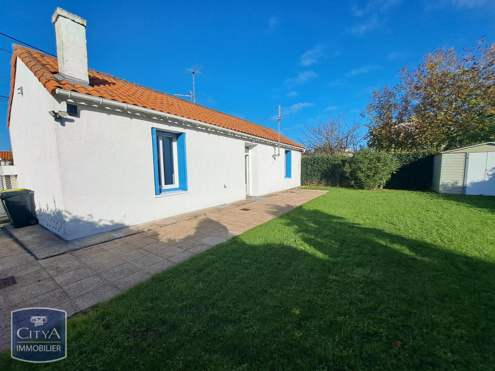 Villa / Maison 2 pièces  à louer Royan 17200