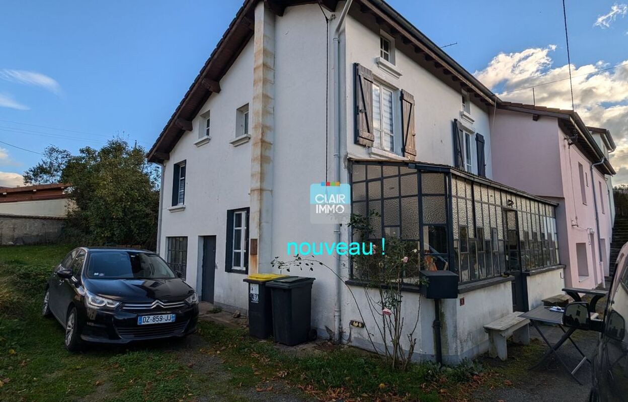 maison 5 pièces 100 m2 à vendre à Viscomtat (63250)