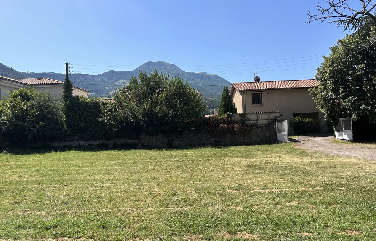 terrain  pièces 790 m2 à vendre à Digne-les-Bains (04000)