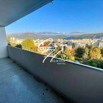 Appartement 4 pièces 118000 €