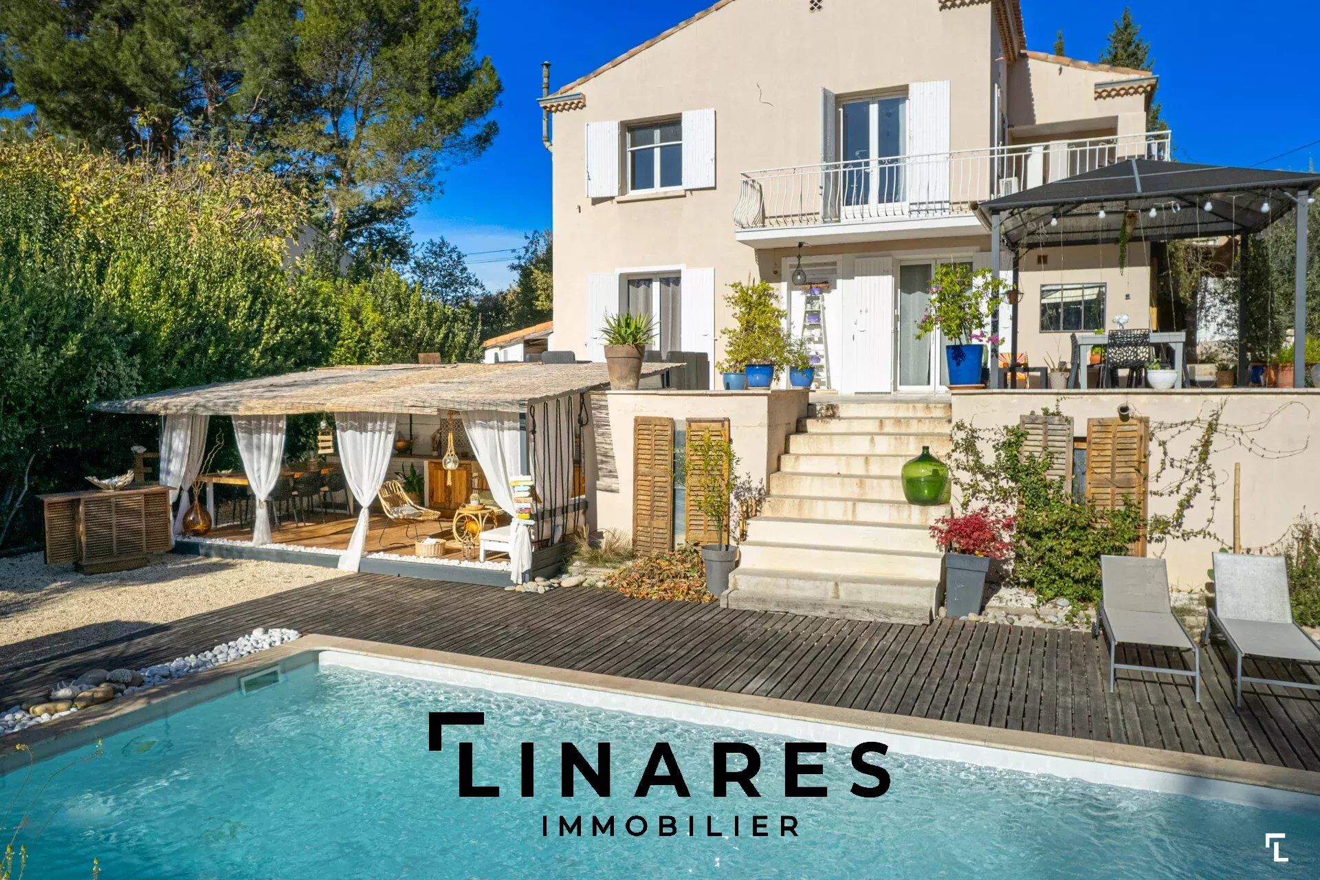 Villa / Maison 7 pièces  à vendre Aix-en-Provence 13100