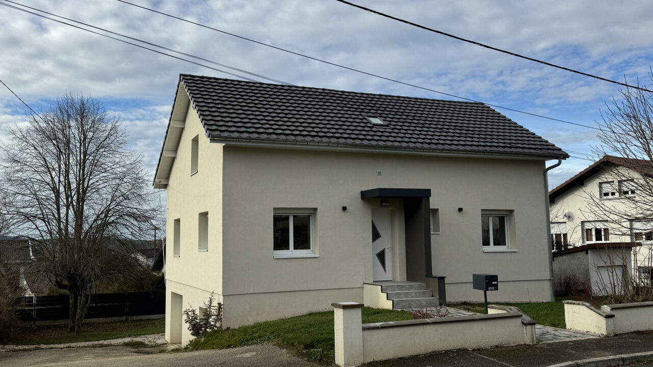 maison 5 pièces 176 m2 à vendre à Damprichard (25450)