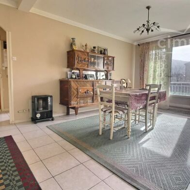 Appartement 4 pièces 100000 €