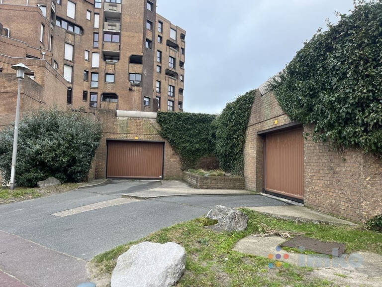 Garage, box  dans le parking du DYCK secteur Méridien — photo 1