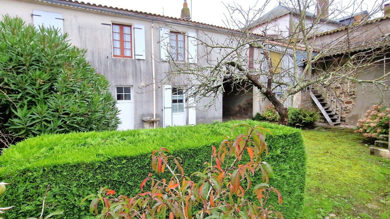 maison 7 pièces 140 m2 à vendre à La Chaize-le-Vicomte (85310)