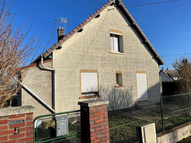 Maison de 83m2 en vente à Beauvais avec Agence Olleon — photo du bien